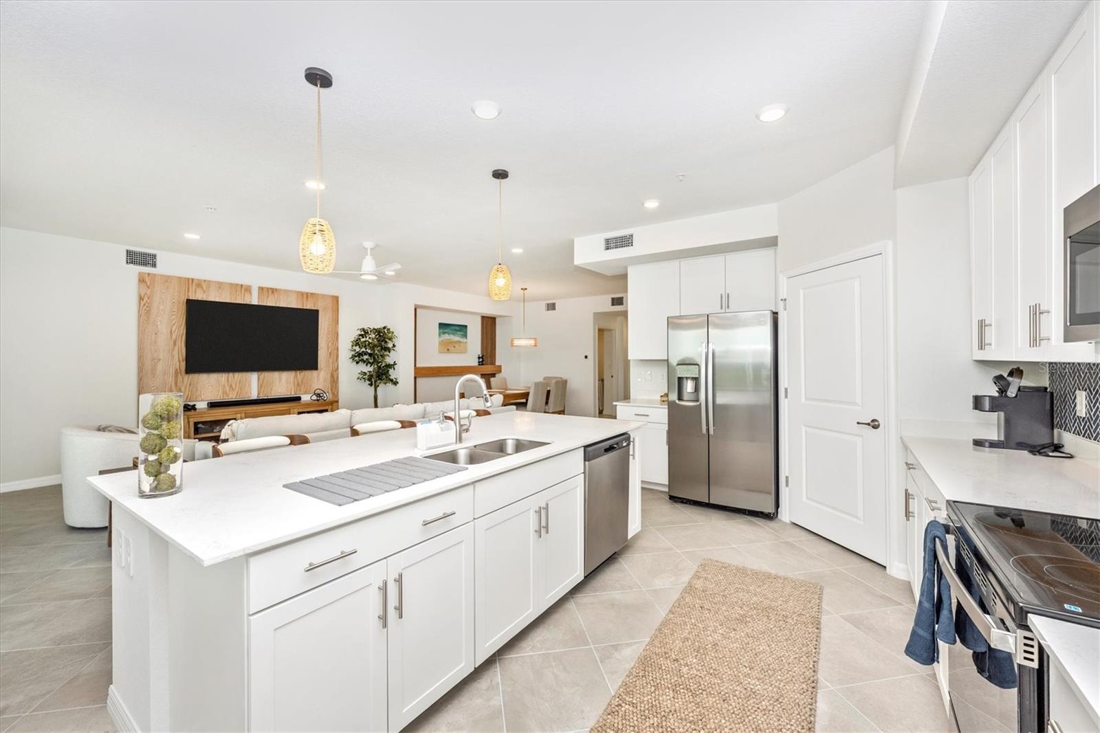 12640 RADIANCE CT #101 — photo 9