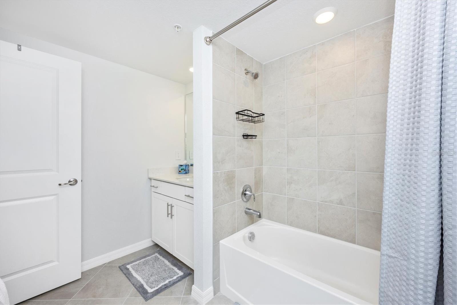 12640 RADIANCE CT #101 — photo 34