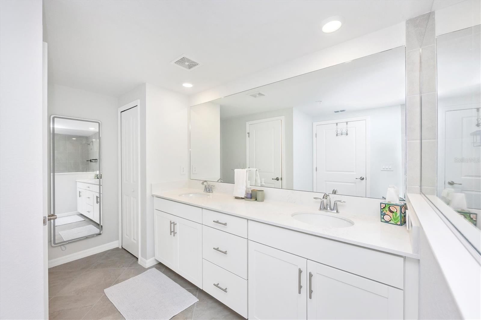 12640 RADIANCE CT #101 — photo 26