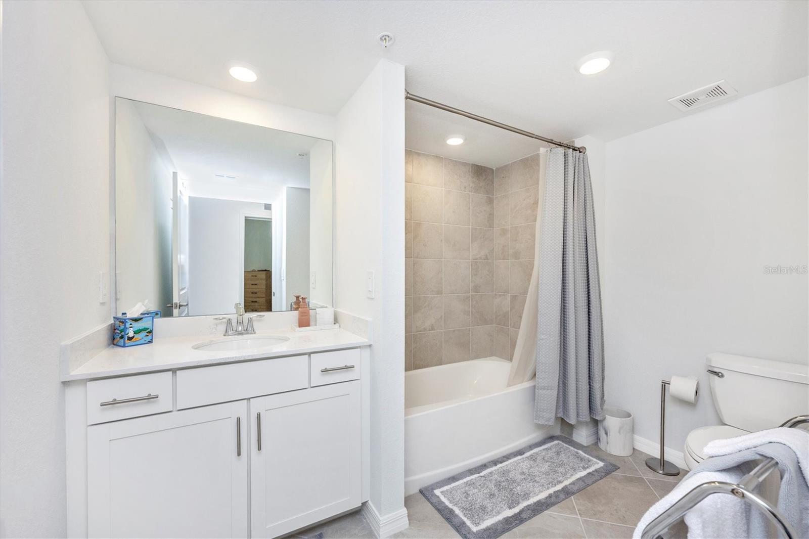 12640 RADIANCE CT #101 — photo 33