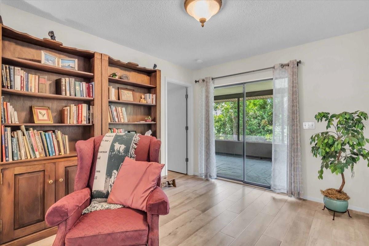 331 BURKE RD — photo 8