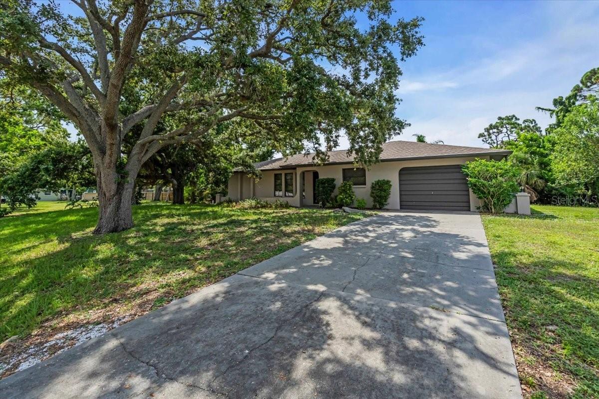 331 BURKE RD — photo 4
