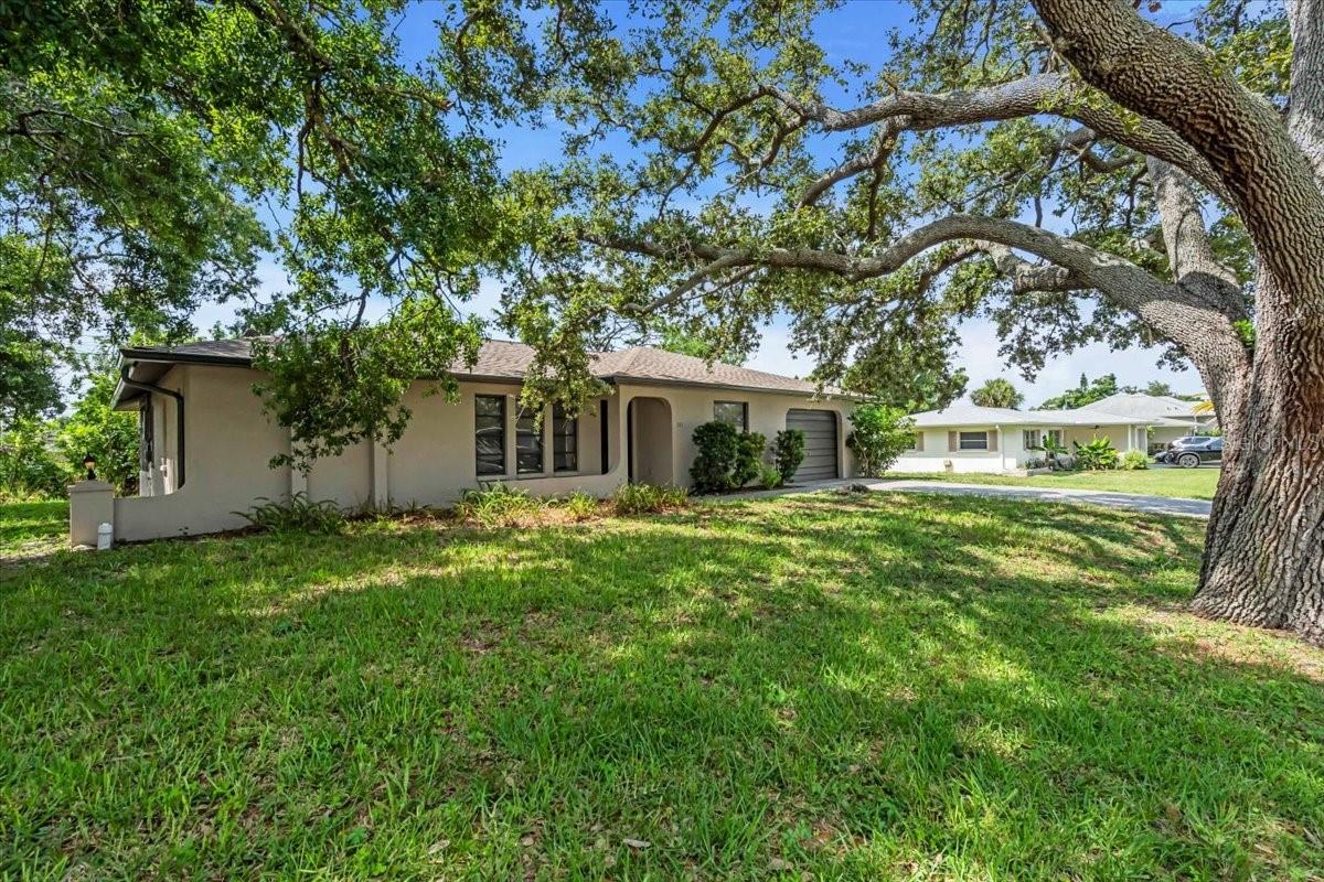 331 BURKE RD — photo 3