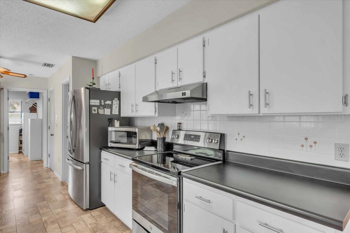 331 BURKE RD — photo 11