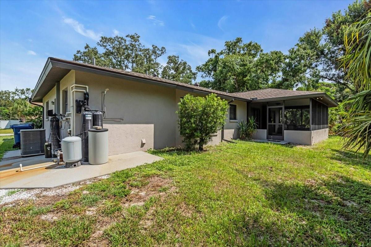 331 BURKE RD — photo 28