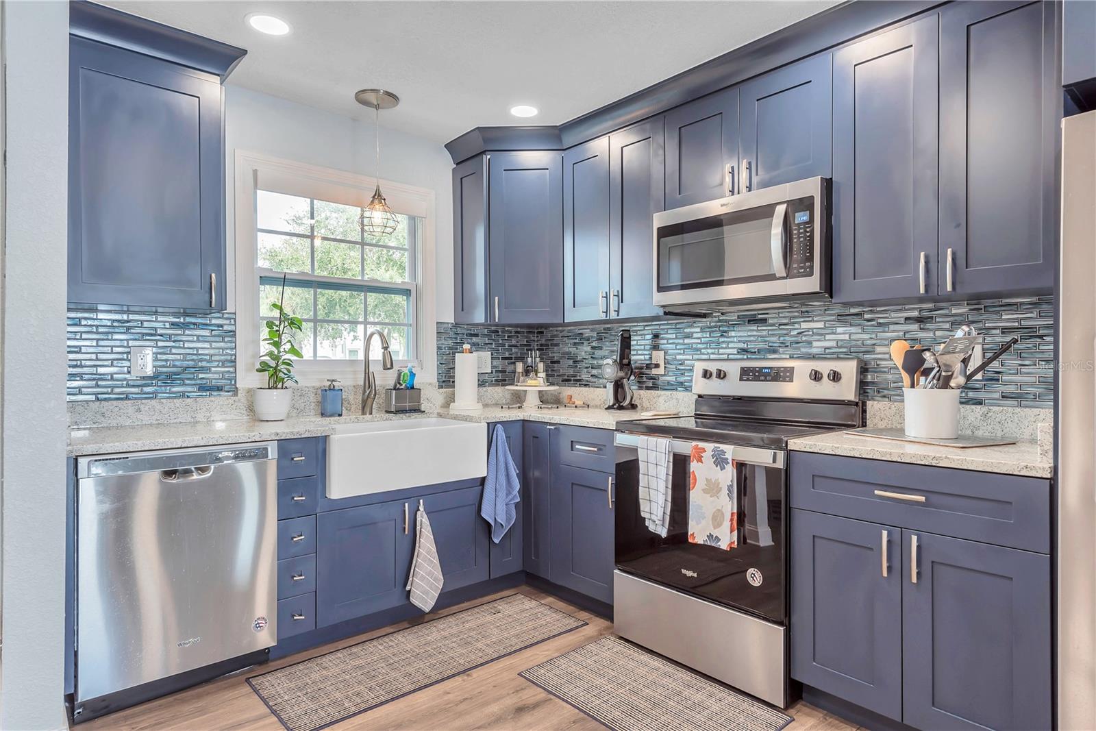 5172 COQUINA KEY DR SE — photo 3