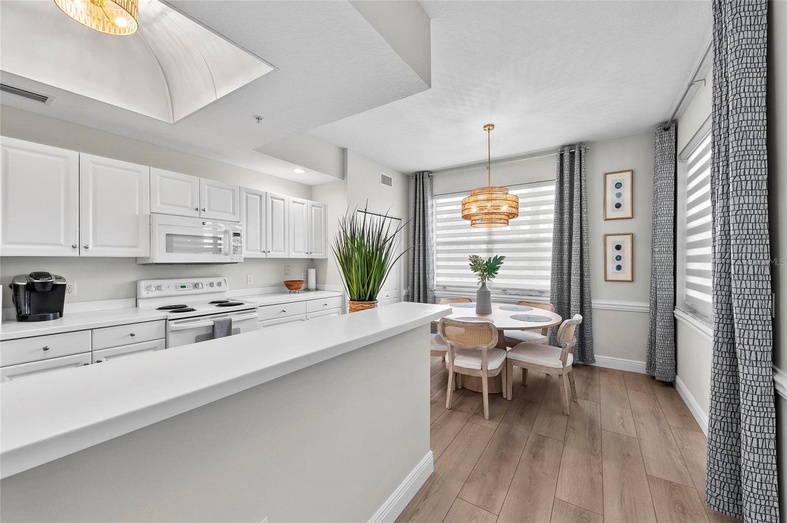 5280 HYLAND HILLS AVE #1812 — photo 34