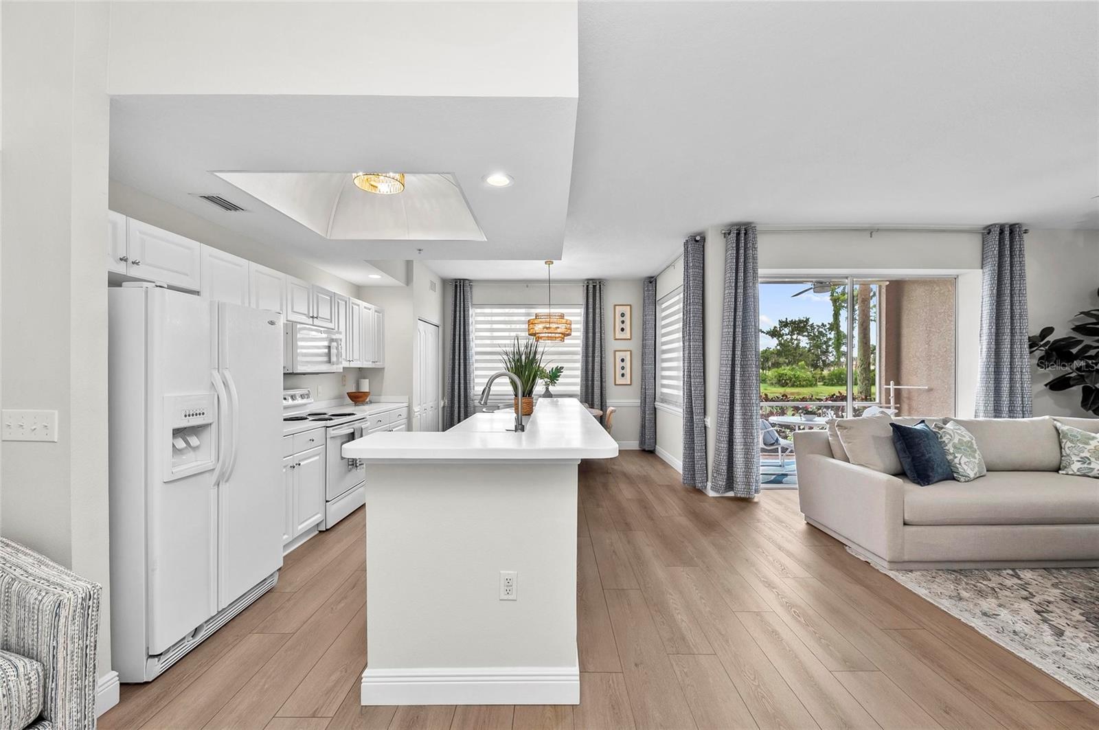 5280 HYLAND HILLS AVE #1812 — photo 32