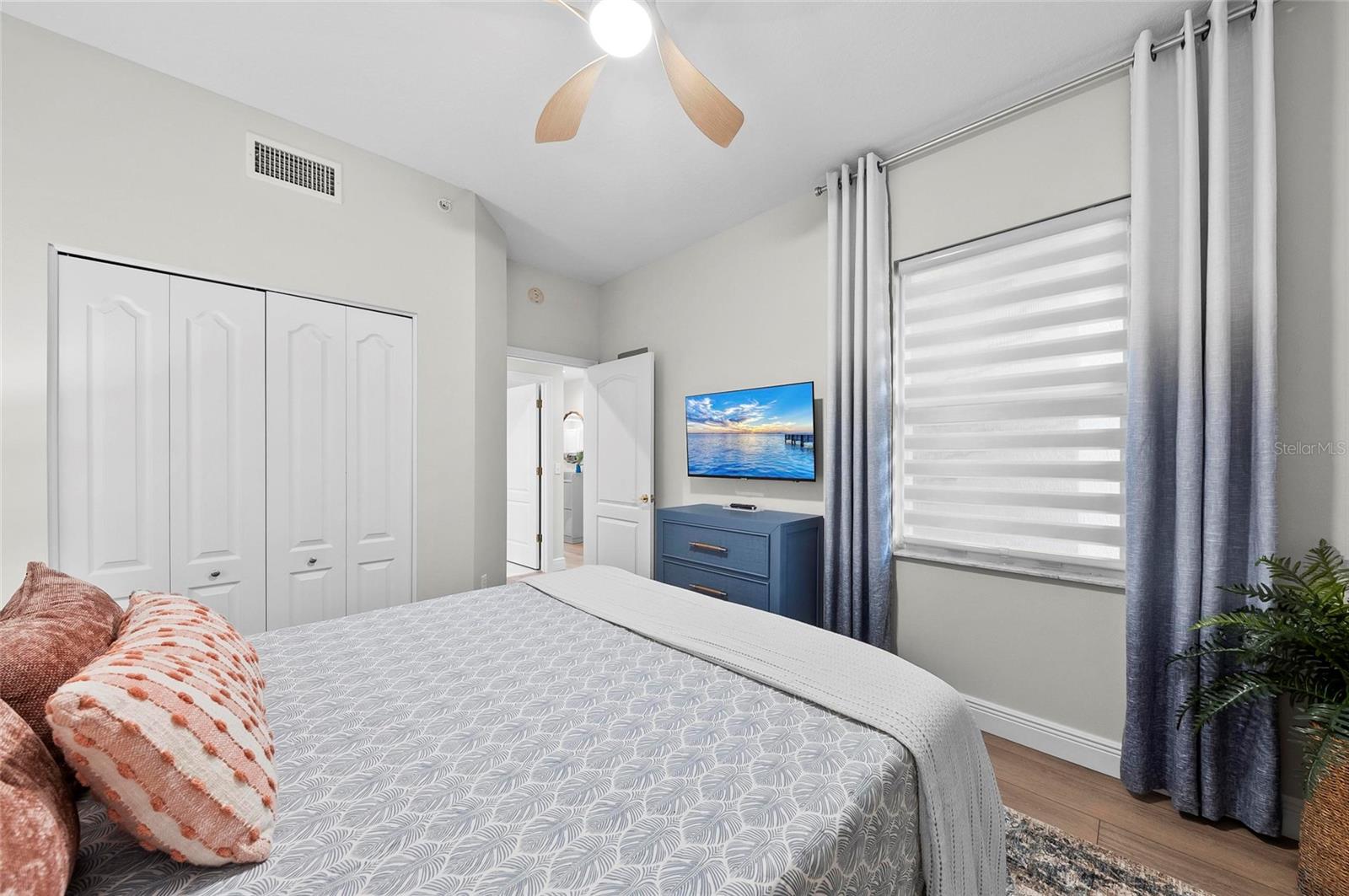 5280 HYLAND HILLS AVE #1812 — photo 16