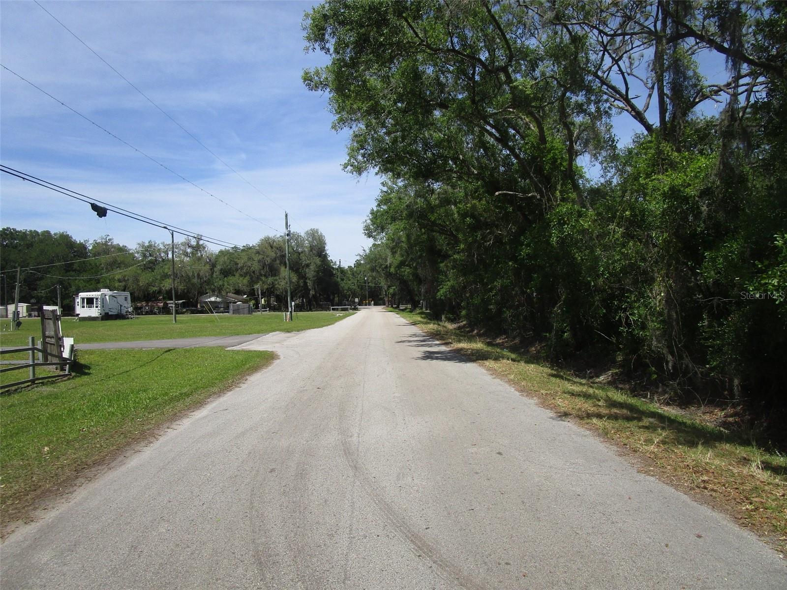 00 CASTLEWOOD RD — photo 5