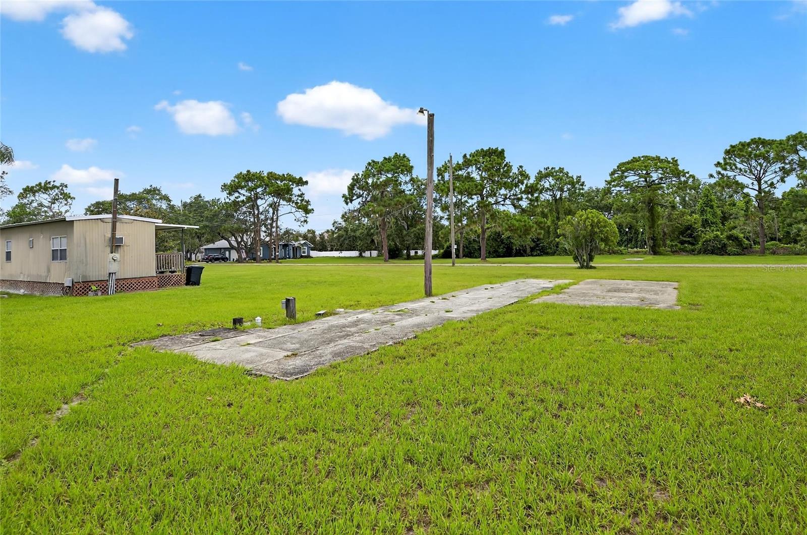 11205 MCMULLEN RD — photo 38