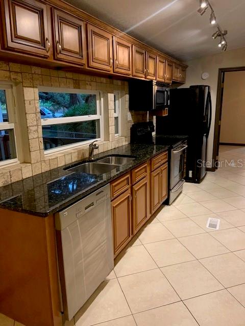 11205 MCMULLEN RD — photo 44