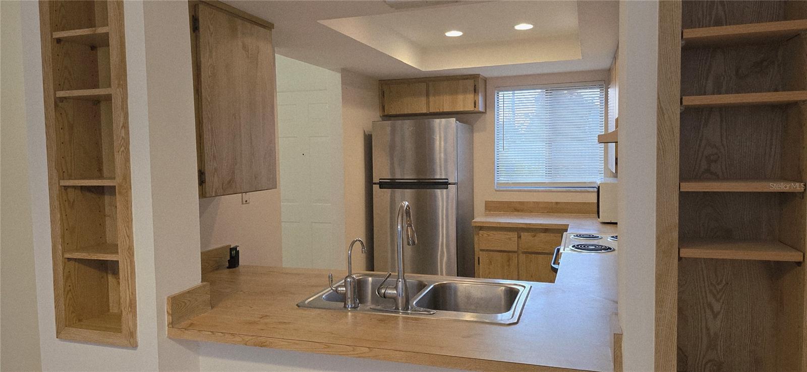 2214 OAK WIND DR — photo 12