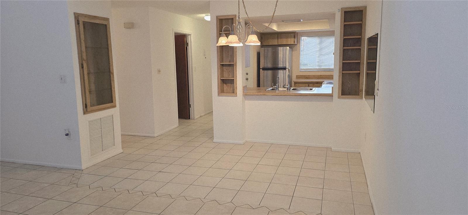 2214 OAK WIND DR — photo 15
