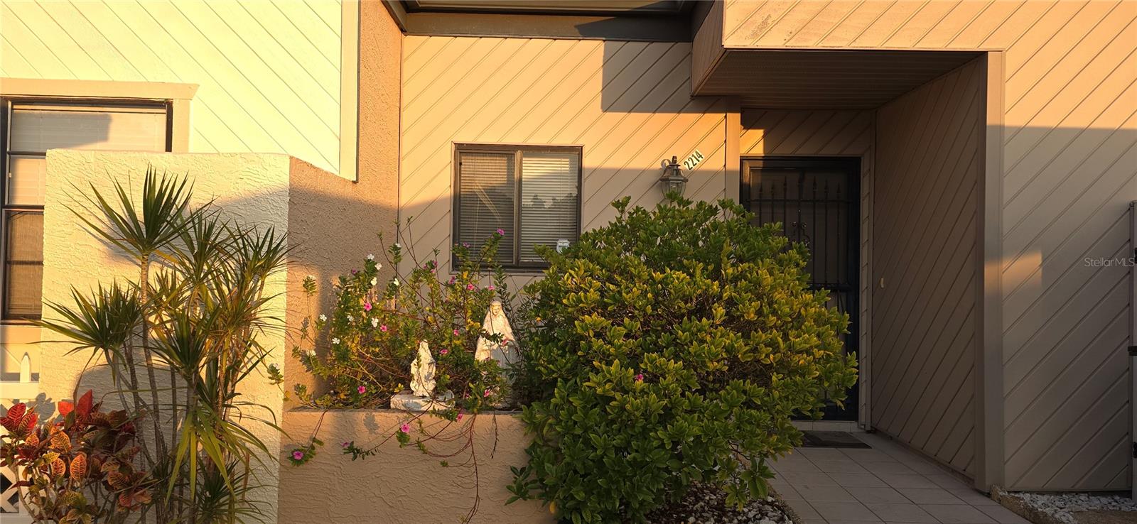 2214 OAK WIND DR — photo 44