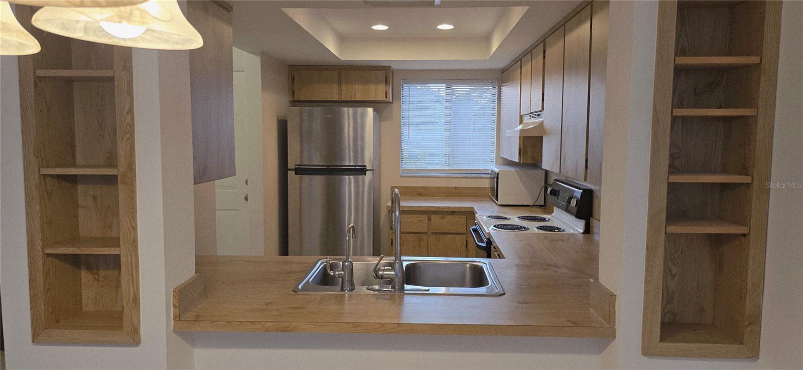2214 OAK WIND DR — photo 11