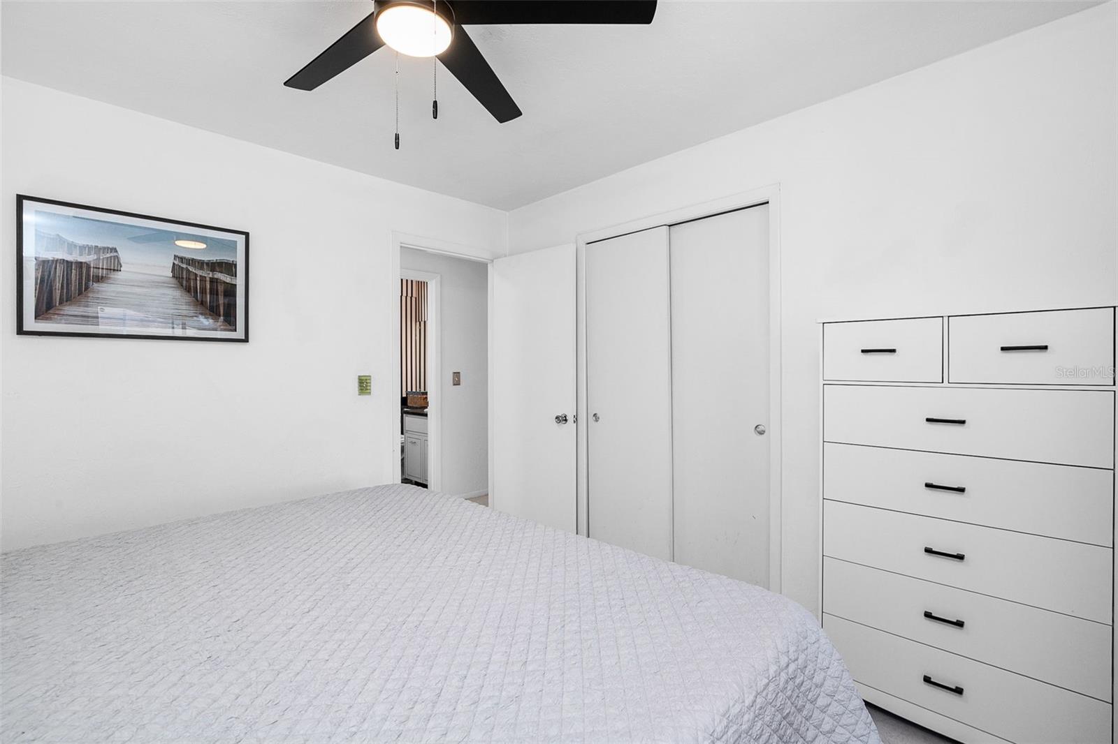 7460 MARIANA DR — photo 32