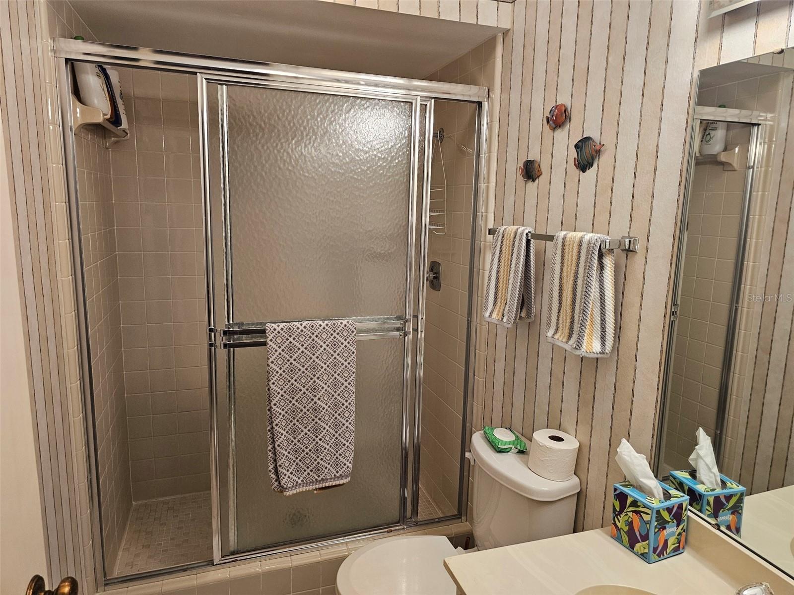 586 LAKESIDE DR #586 — photo 21