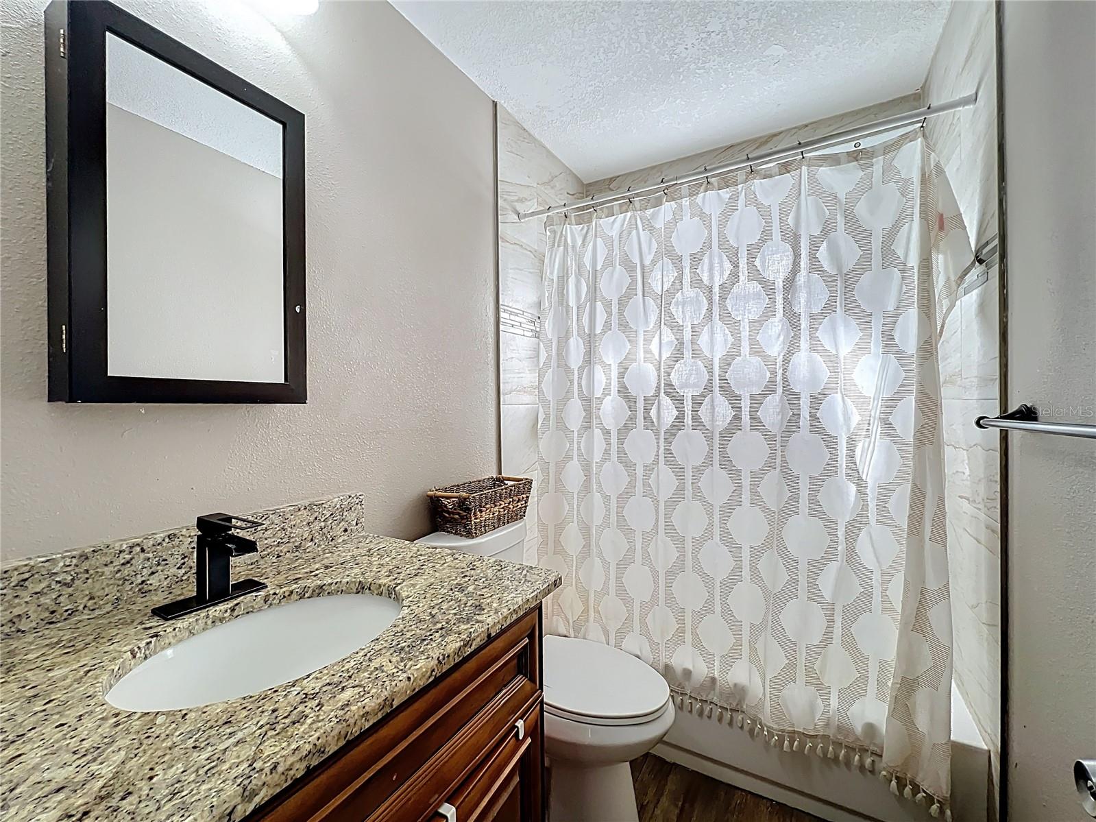 1304 ALFRED ST #B — photo 18