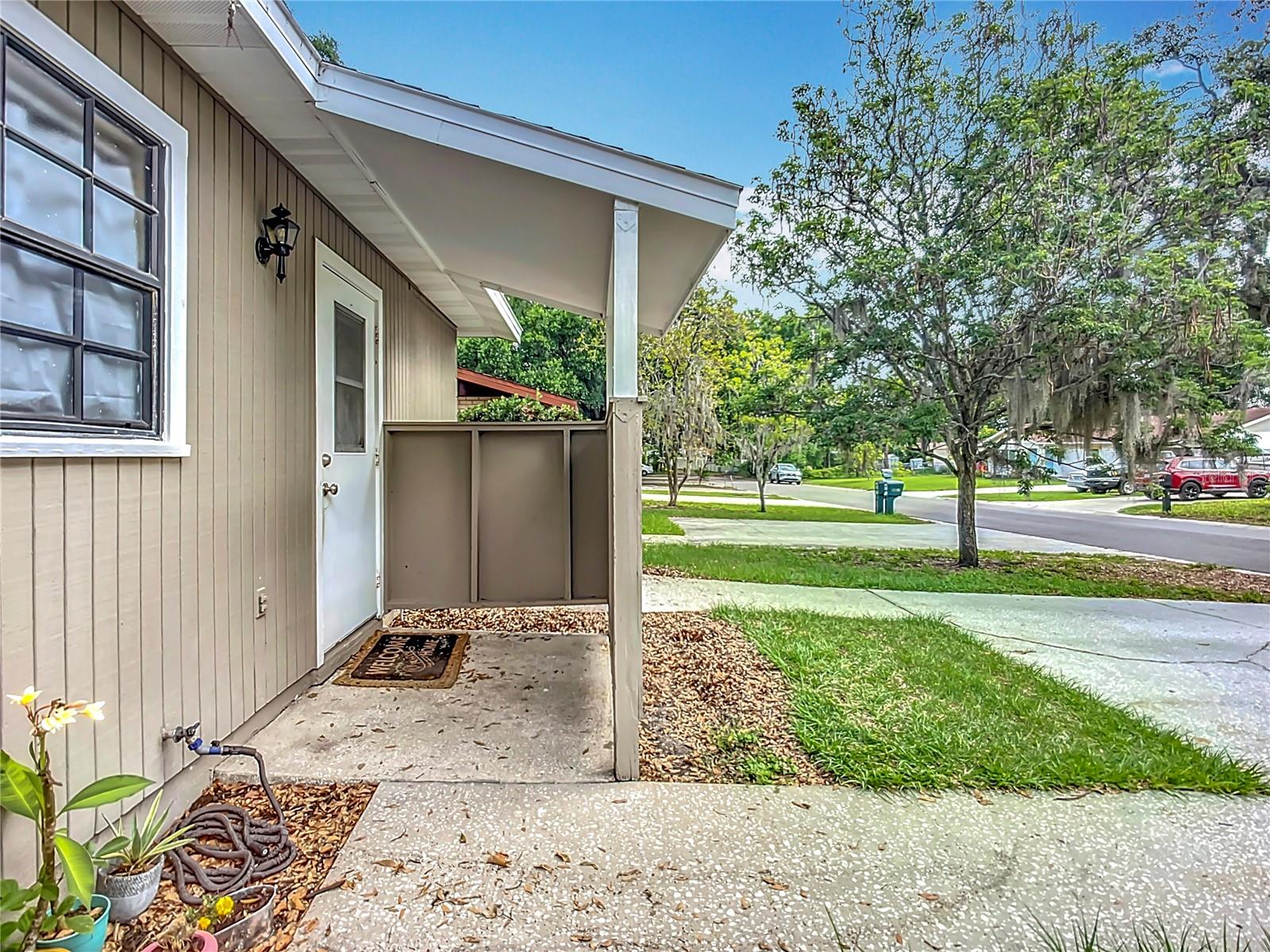 1304 ALFRED ST #B — photo 4