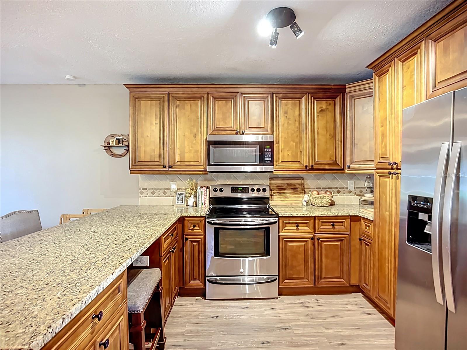 1304 ALFRED ST #B — photo 6