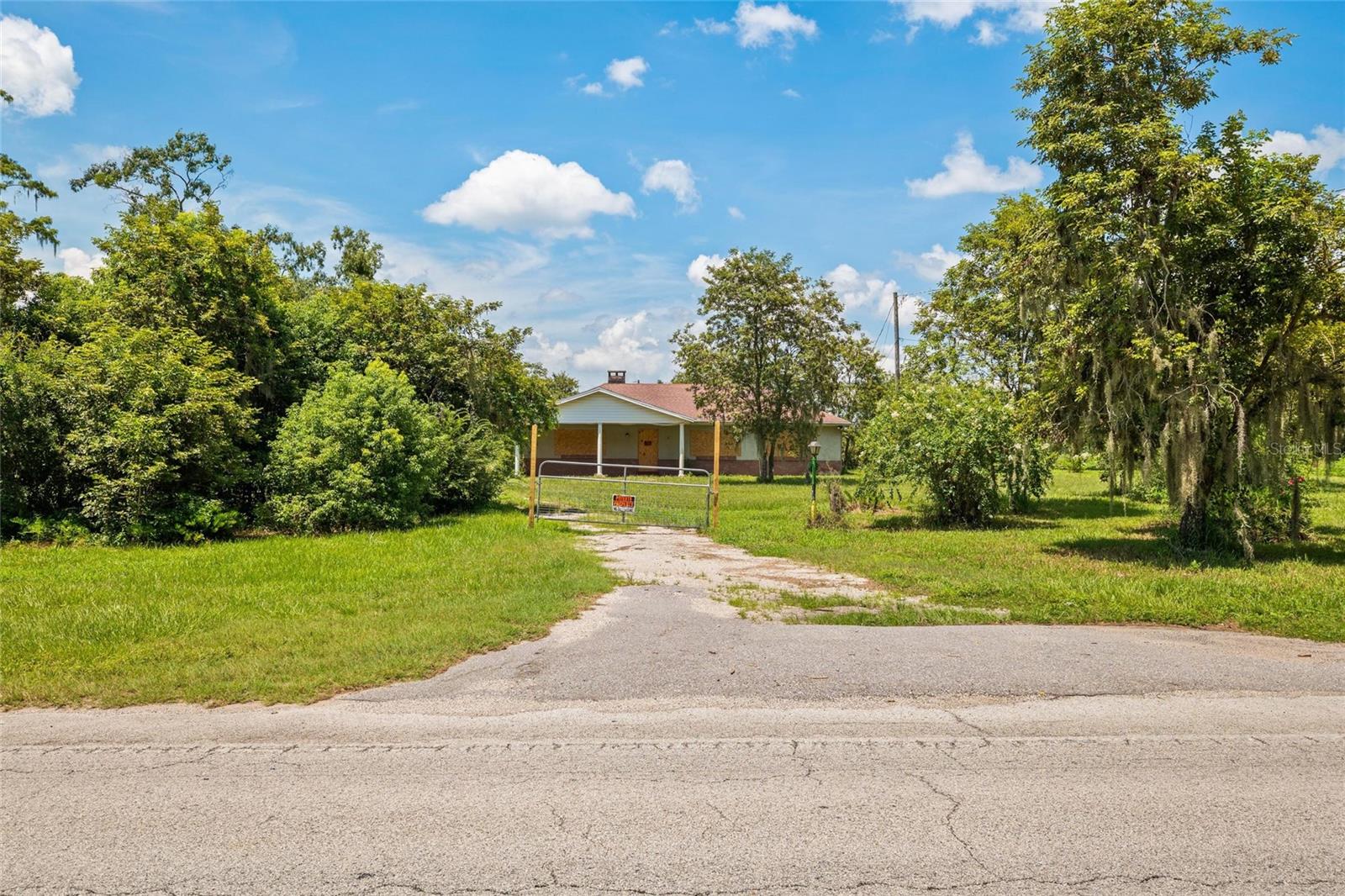 12410 THONOTOSASSA RD — photo 11