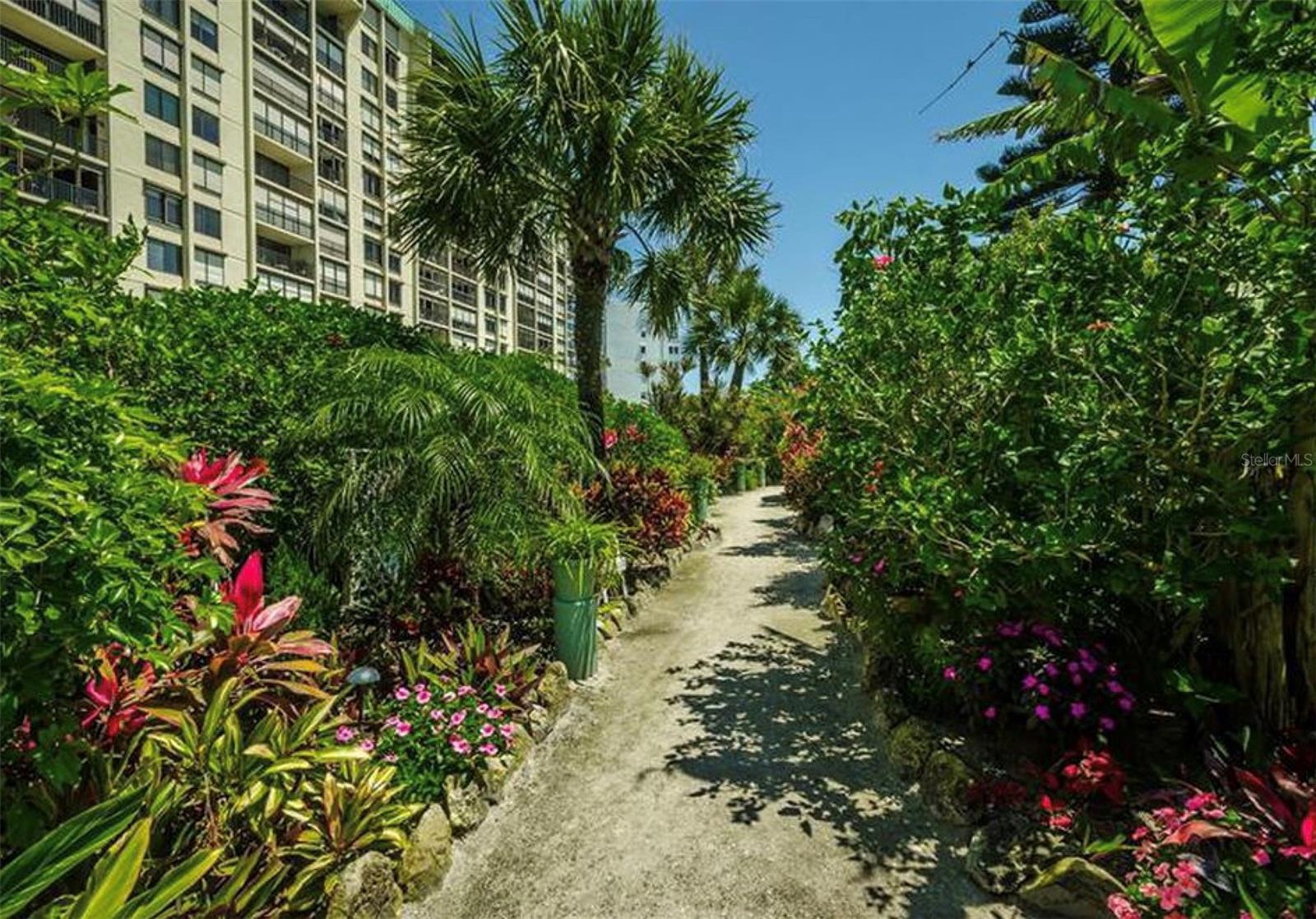 7100 SUNSET WAY #PH5 — photo 24