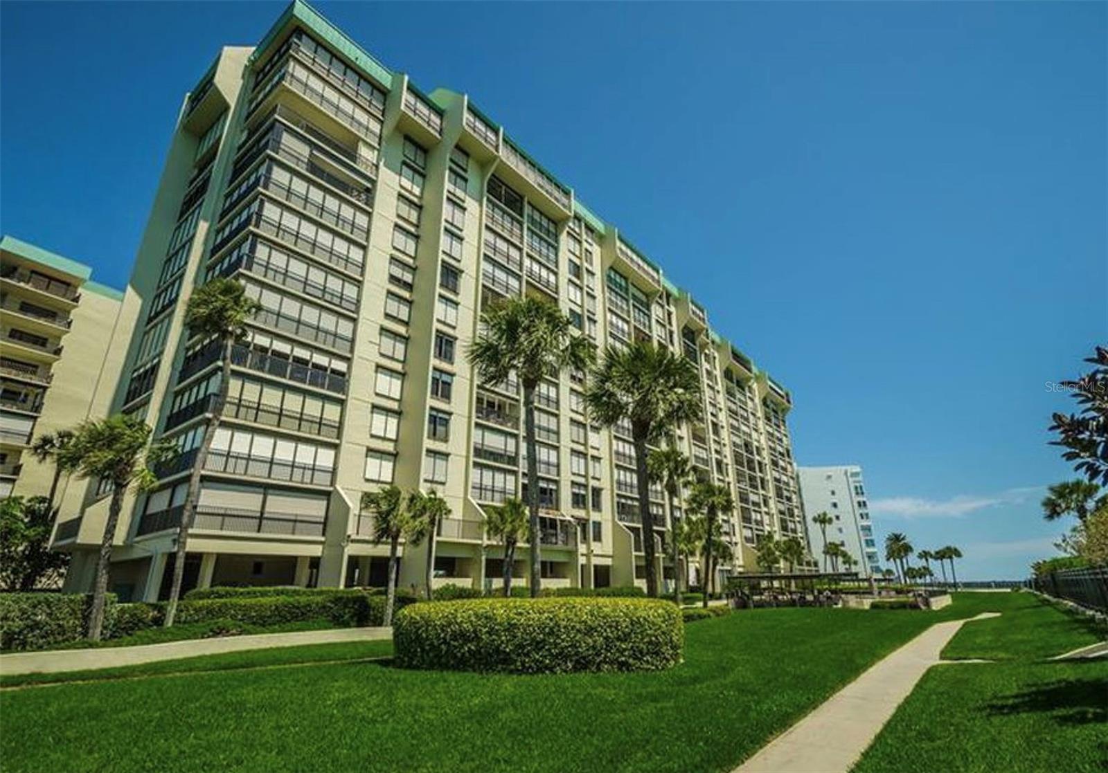 7100 SUNSET WAY #PH5 — photo 2