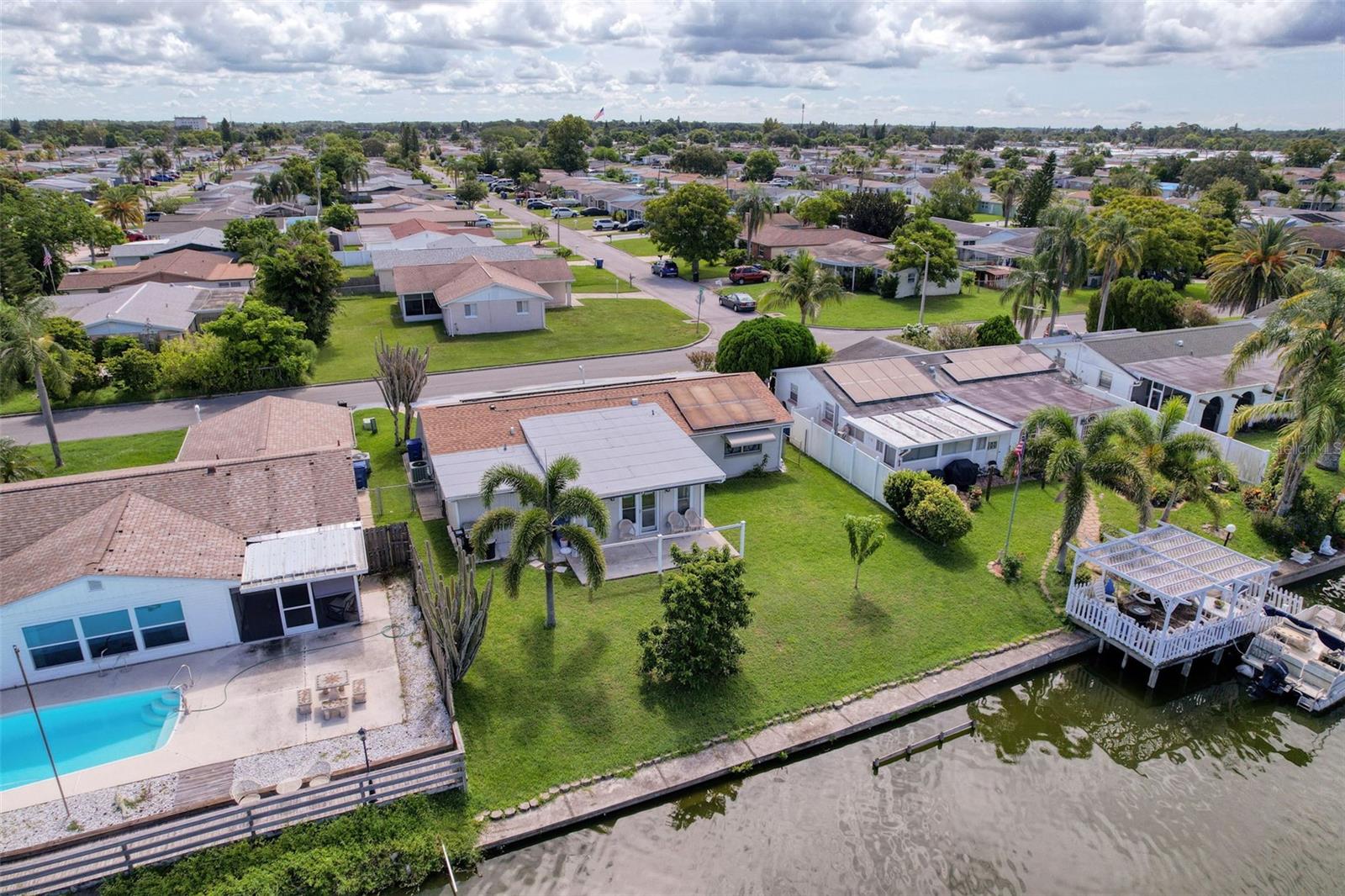 2349 HAMA DR — photo 38