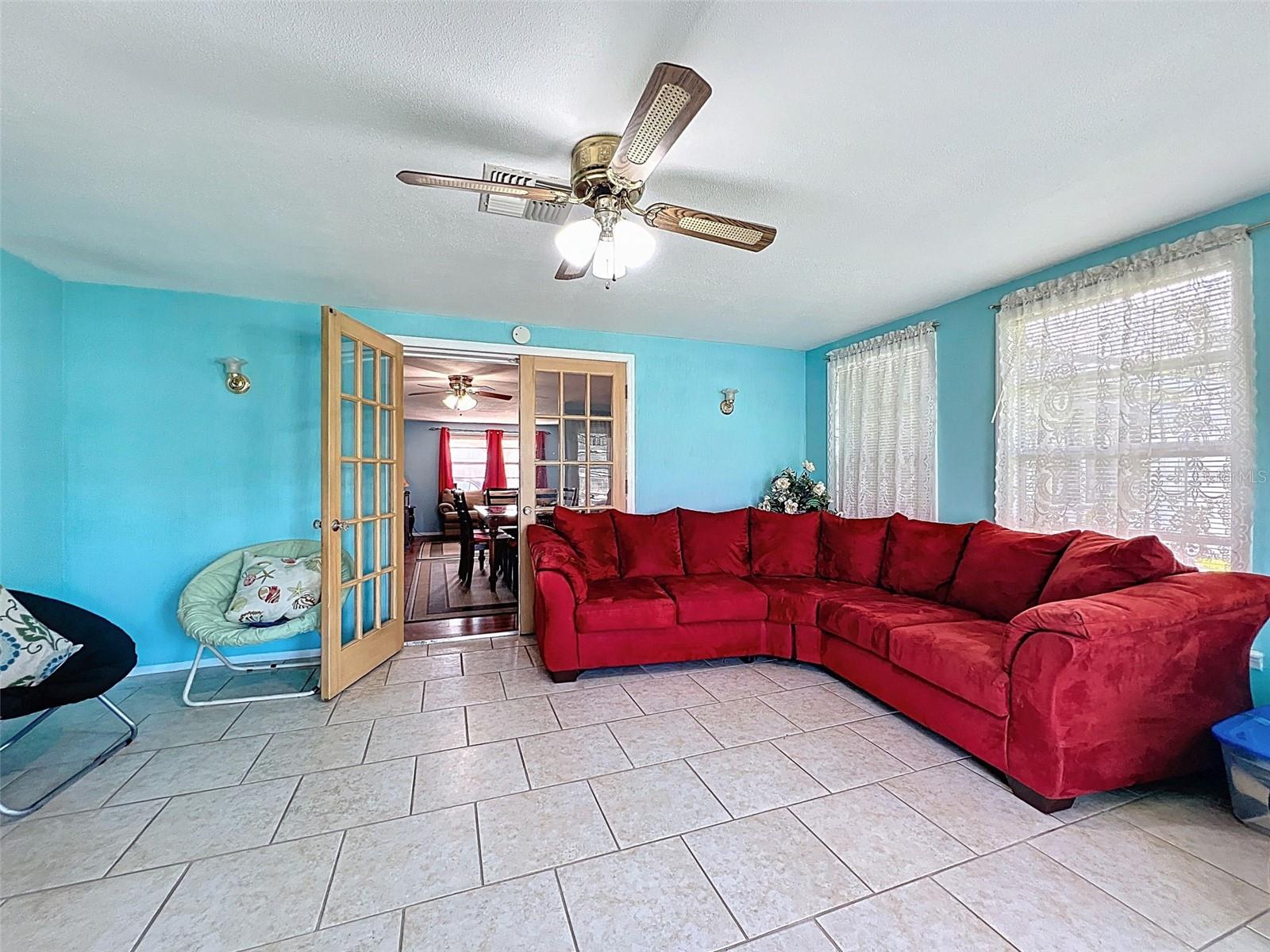 2349 HAMA DR — photo 18
