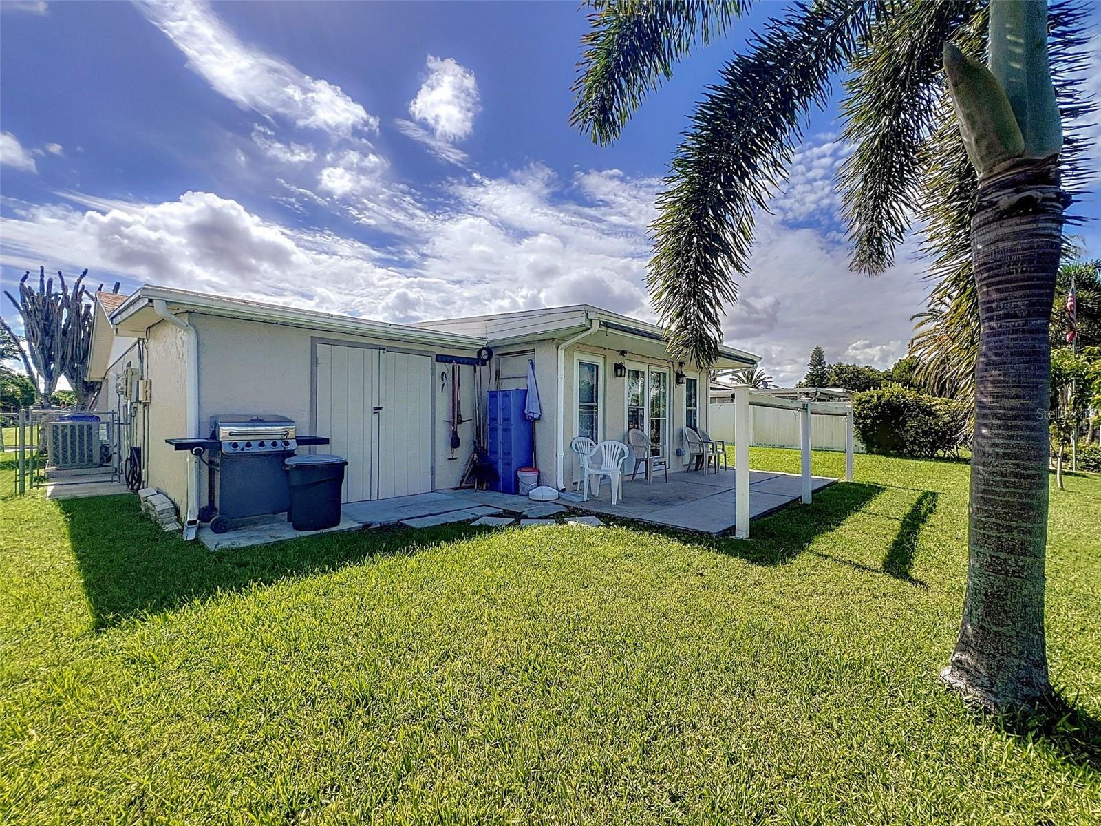 2349 HAMA DR — photo 30