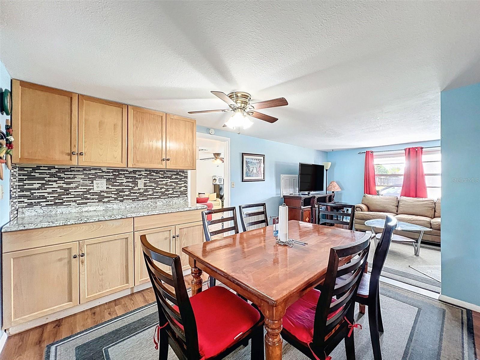 2349 HAMA DR — photo 14
