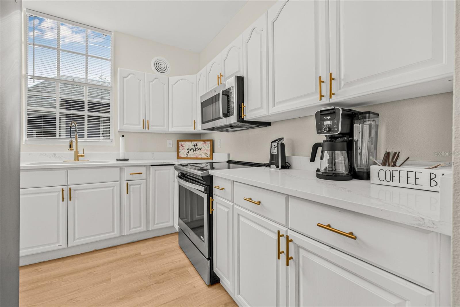 1207 E 17TH AVE — photo 10