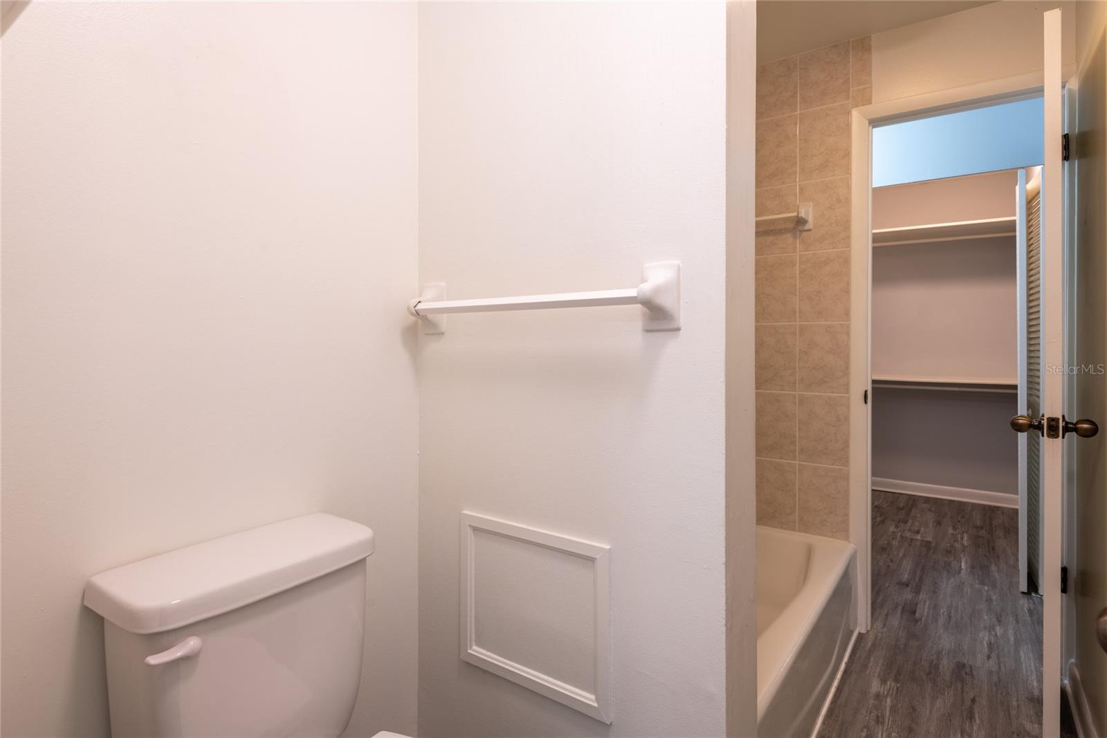 3202 W DE LEON ST #B — photo 21