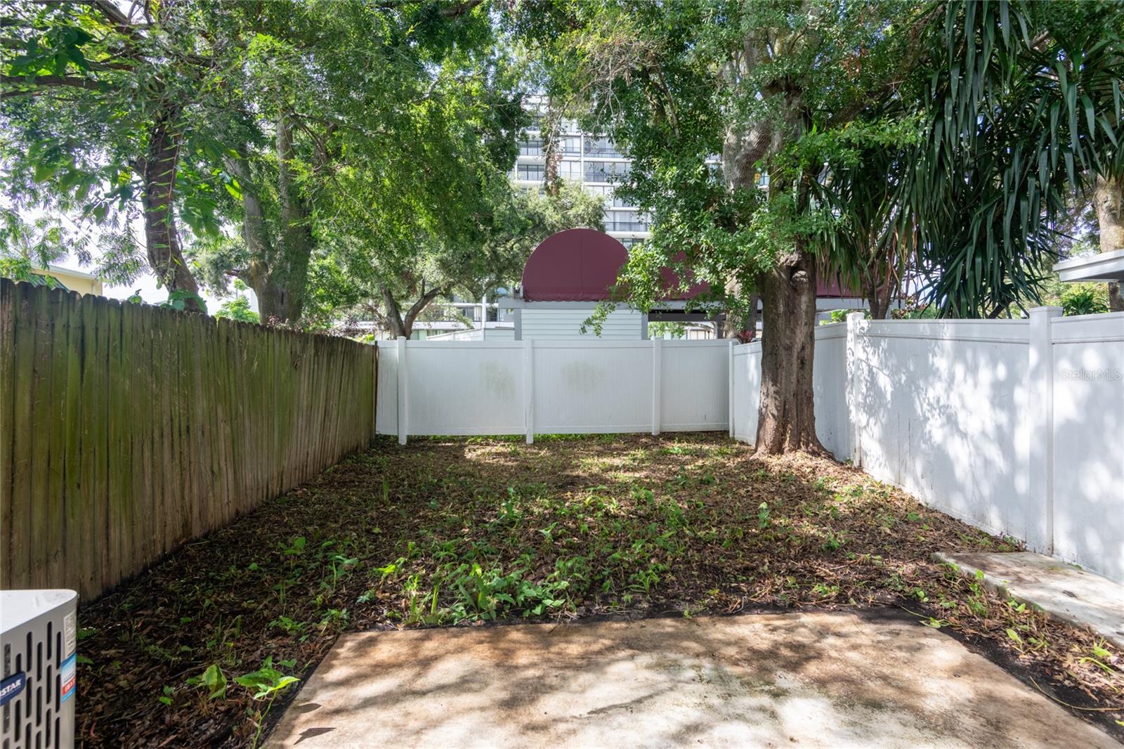 3202 W DE LEON ST #B — photo 2