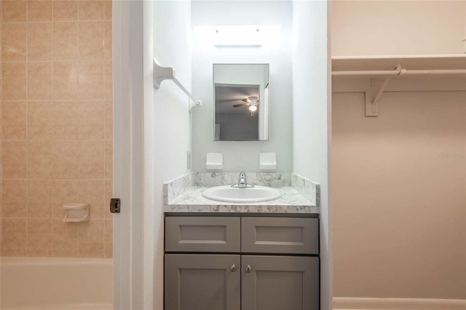 3202 W DE LEON ST #B — photo 25