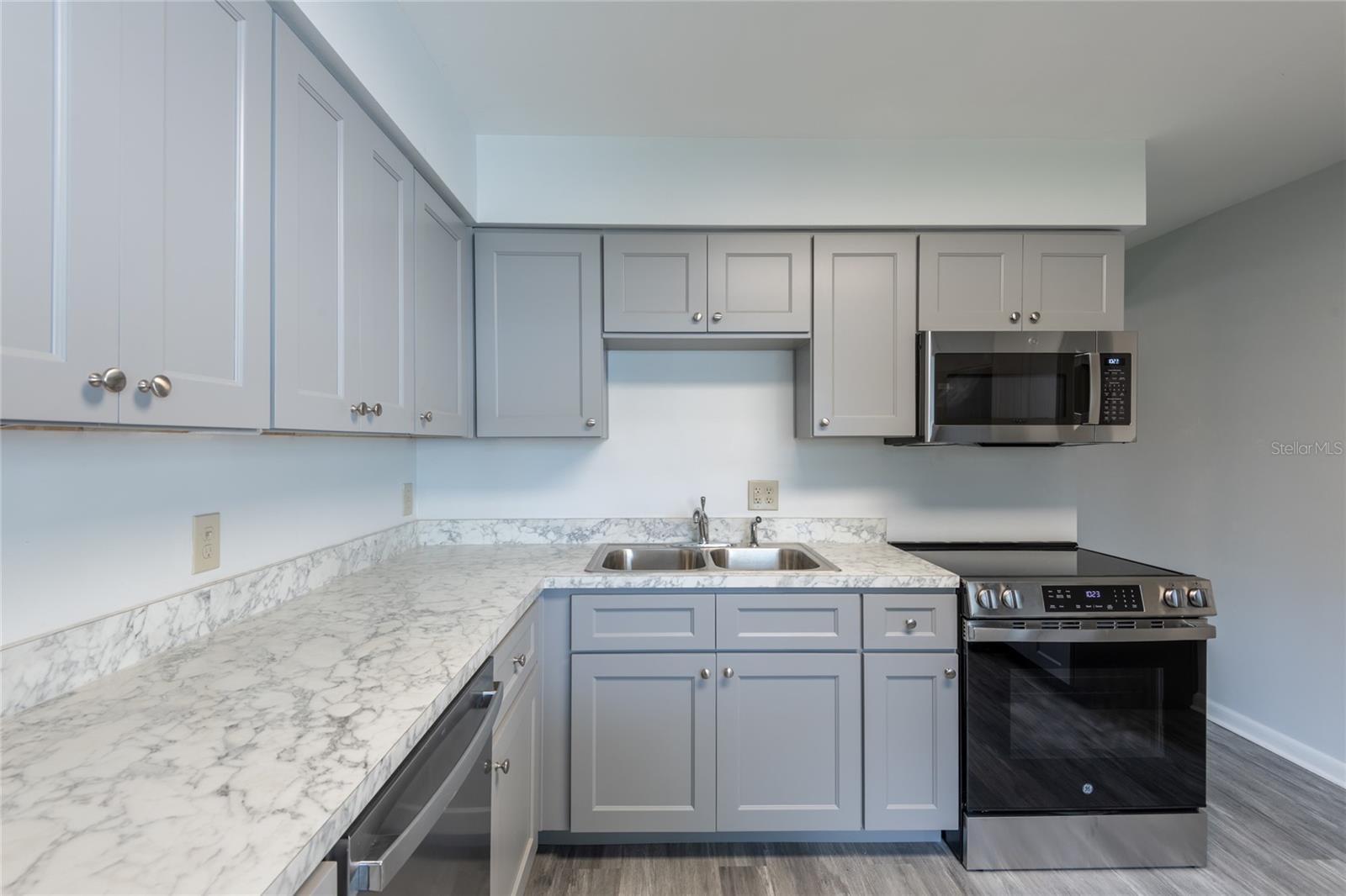 3202 W DE LEON ST #B — photo 5