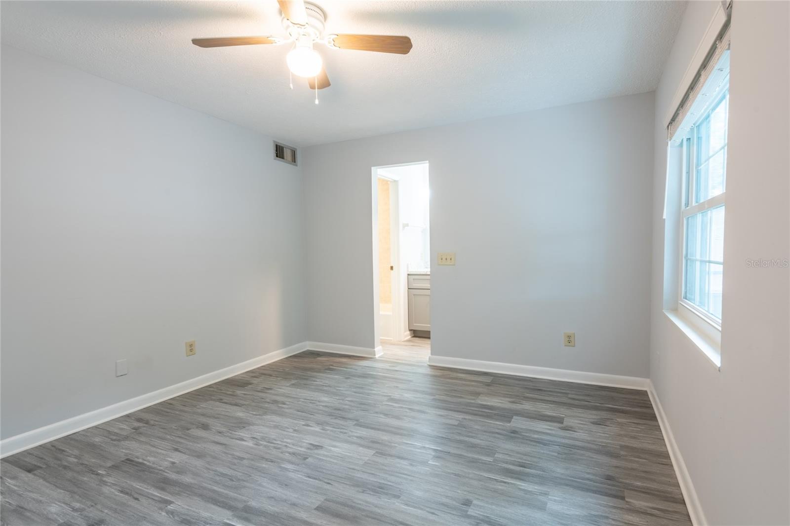 3202 W DE LEON ST #B — photo 23
