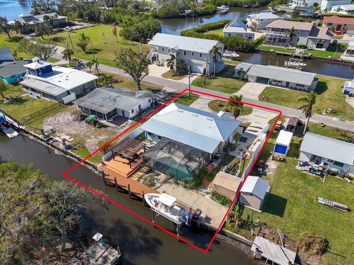 524 PALM AVE — photo 36