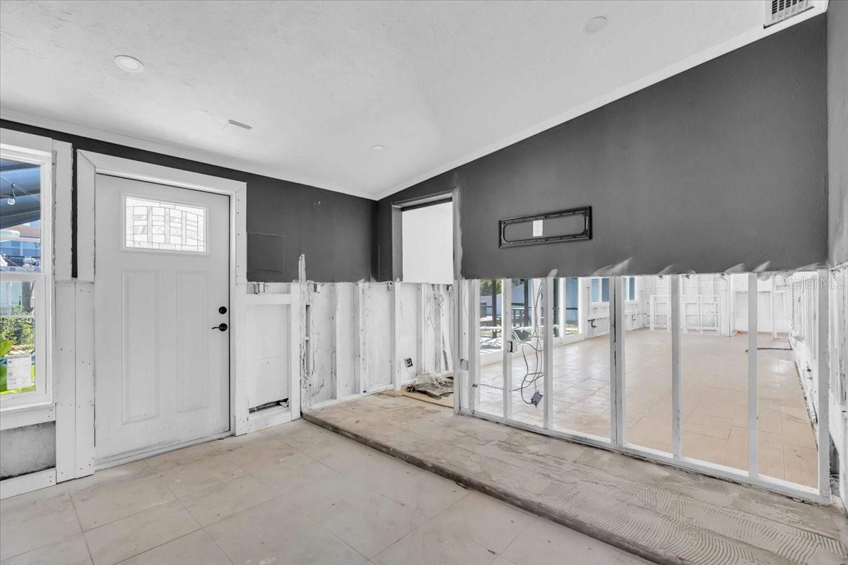 524 PALM AVE — photo 30
