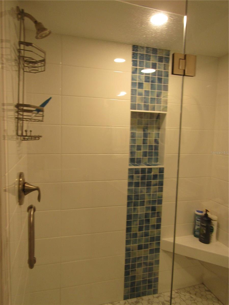 999 INLET CIR #B104 — photo 16