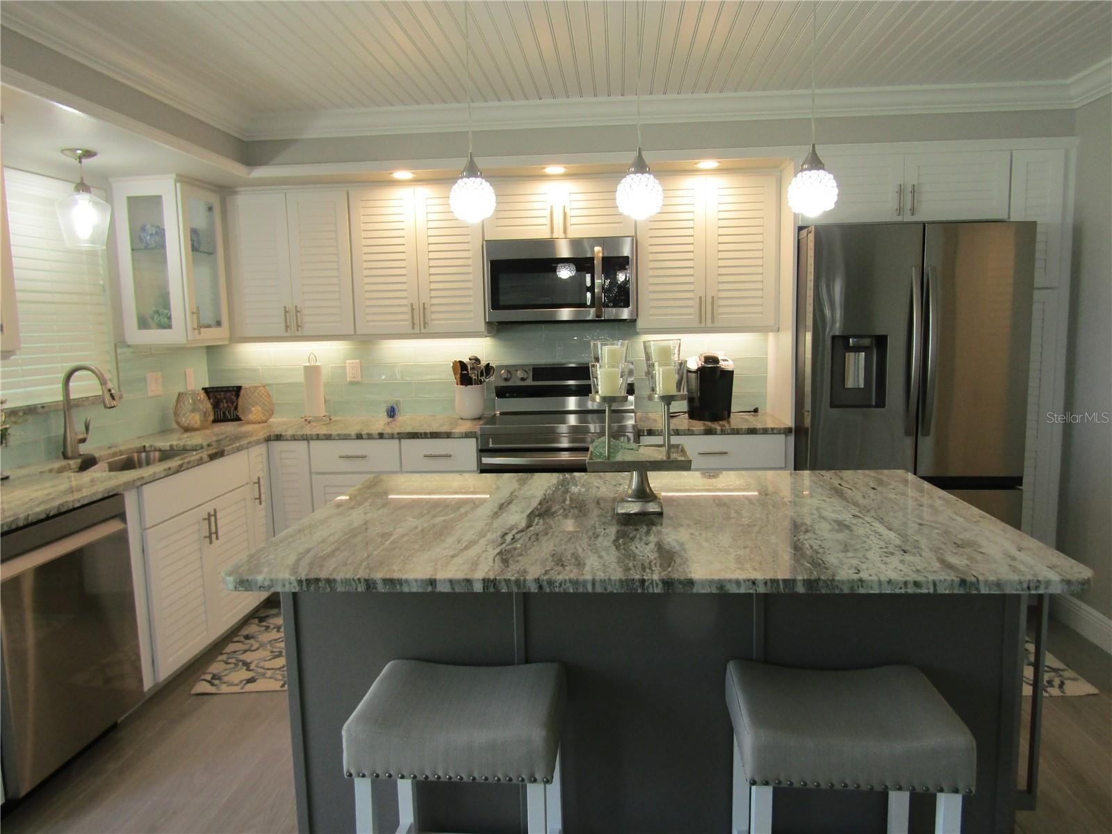 999 INLET CIR #B104 — photo 6