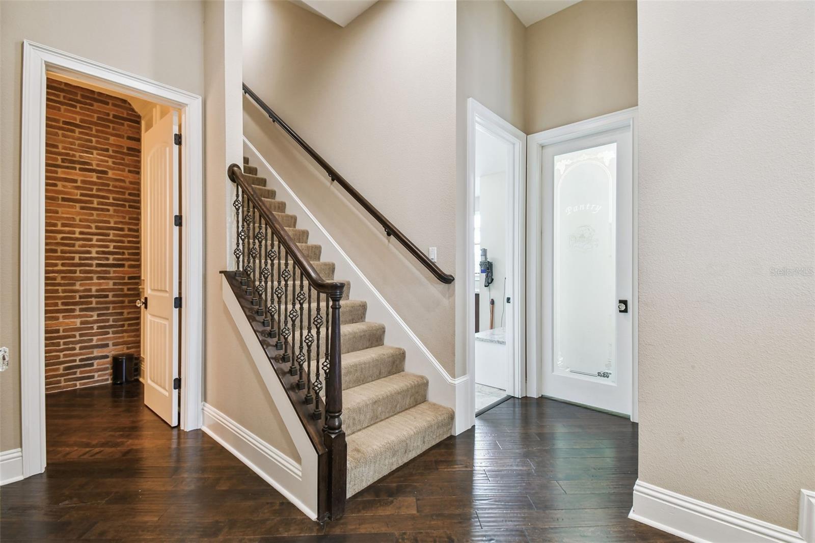 5405 LEILANI DR — photo 28