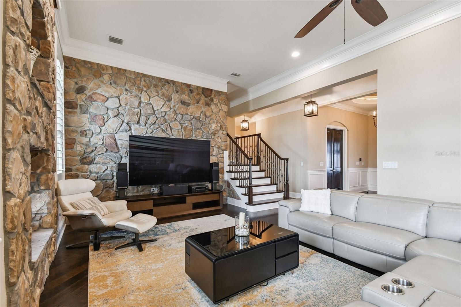 5405 LEILANI DR — photo 16