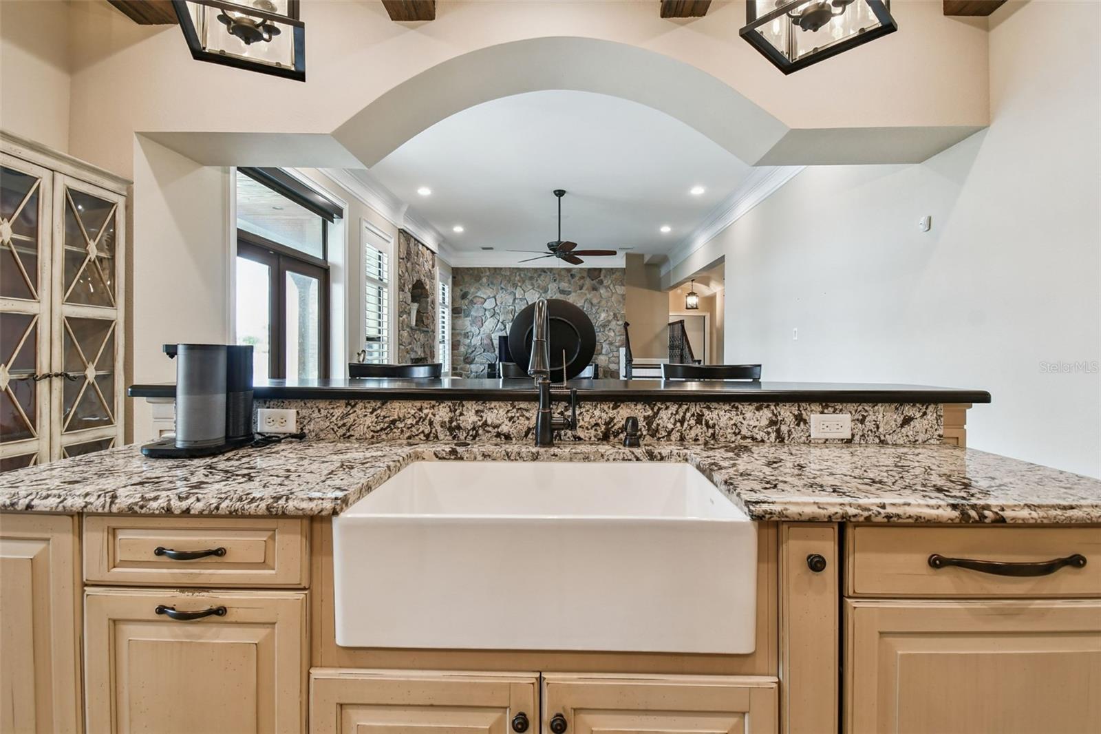 5405 LEILANI DR — photo 26