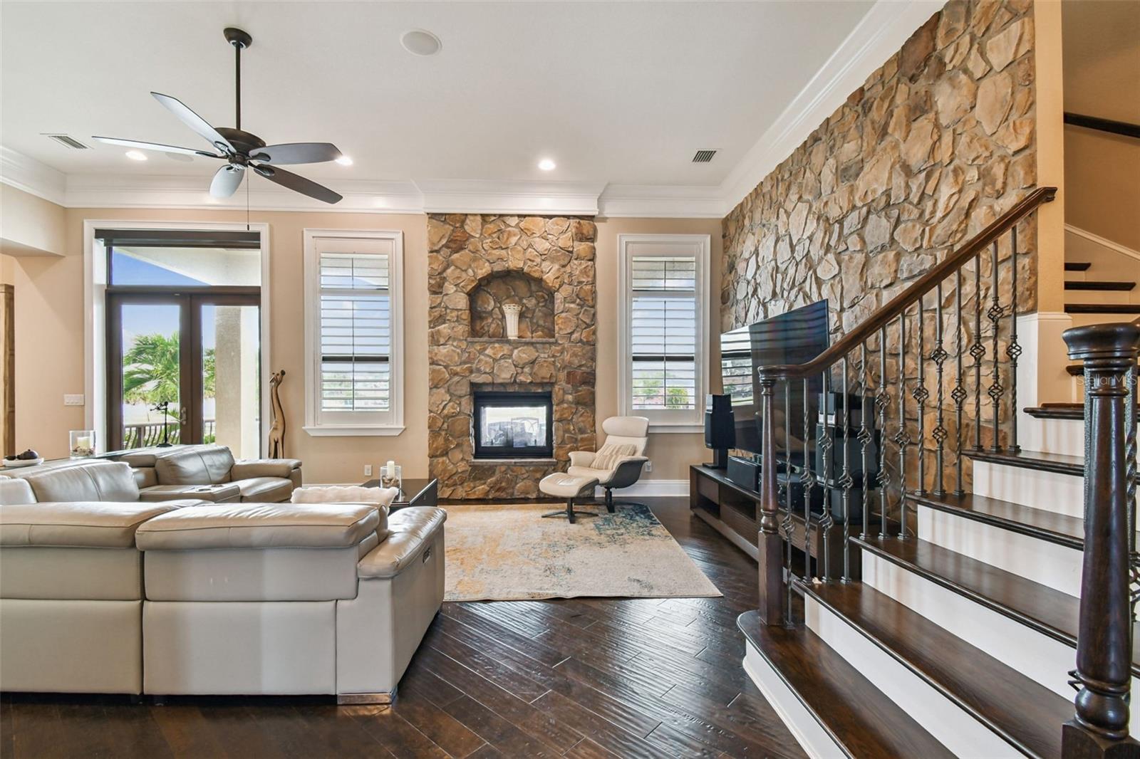 5405 LEILANI DR — photo 13