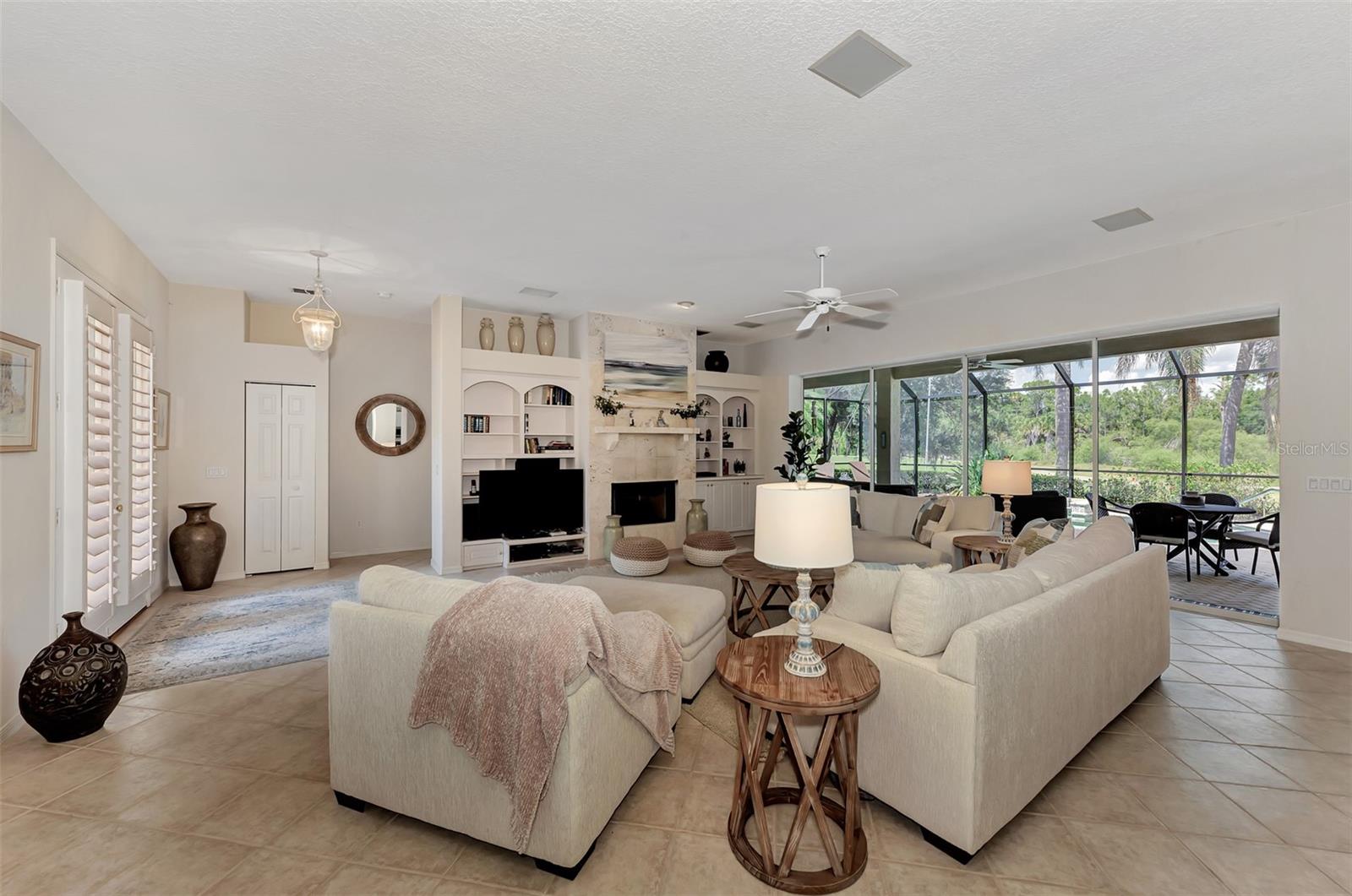 383 CEDARBROOK CT — photo 11