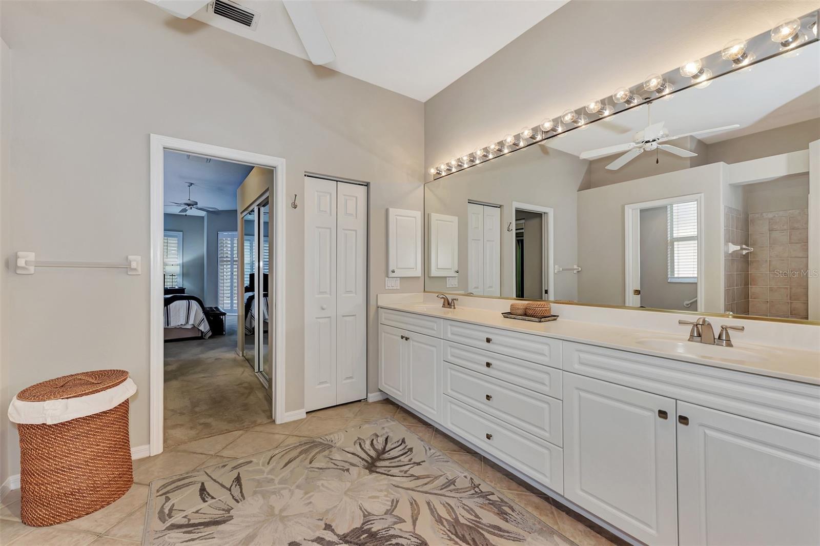 383 CEDARBROOK CT — photo 42