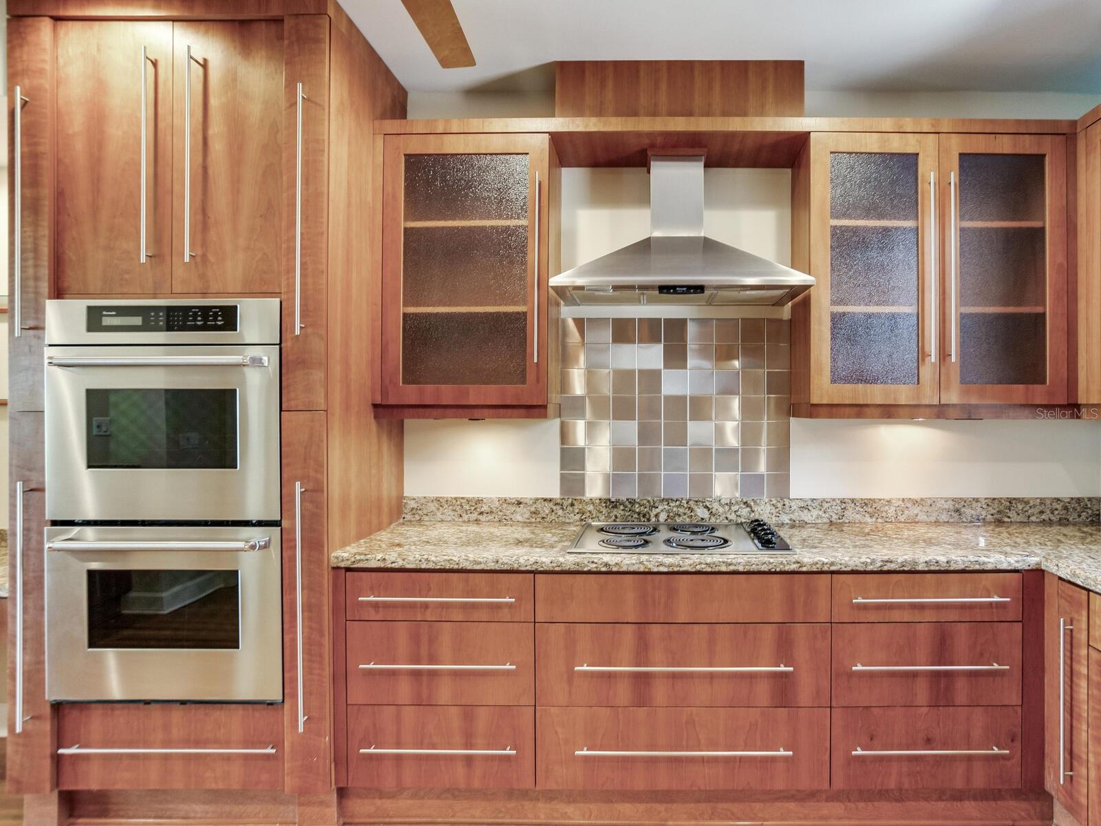 5010 BAYSHORE BLVD #7 — photo 14