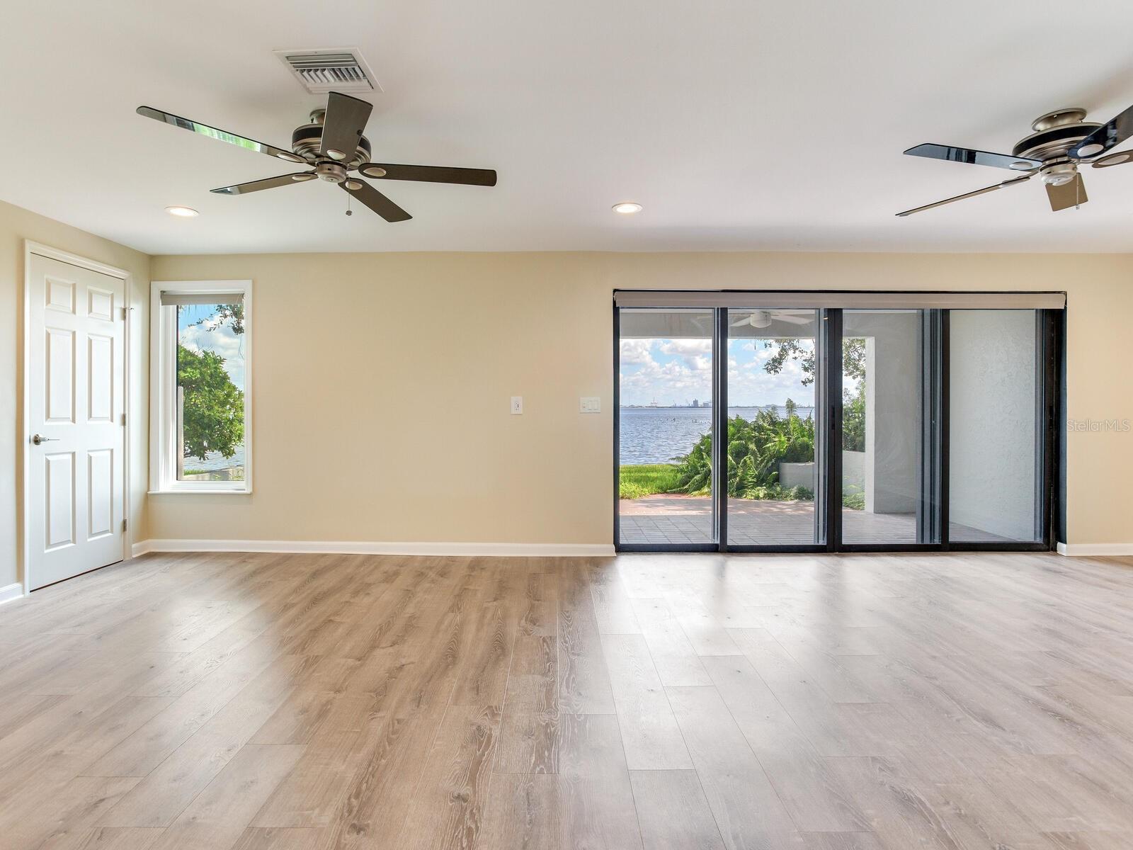5010 BAYSHORE BLVD #7 — photo 29